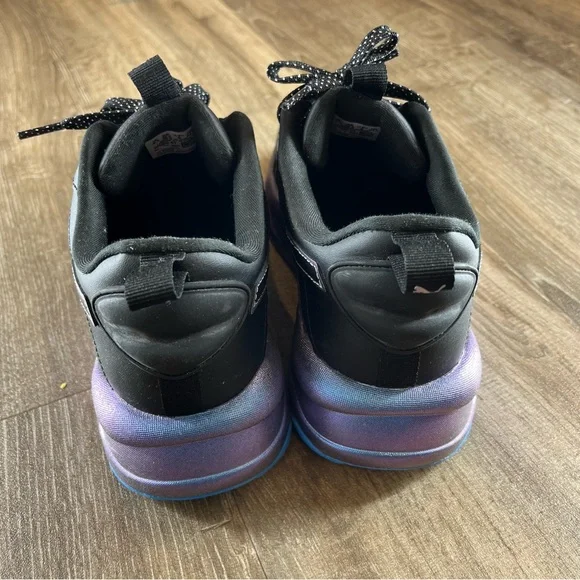 RS-Curve Lightsense Women's Sneakers
Black Purple Athletic size 8 - Picture 3 of 8